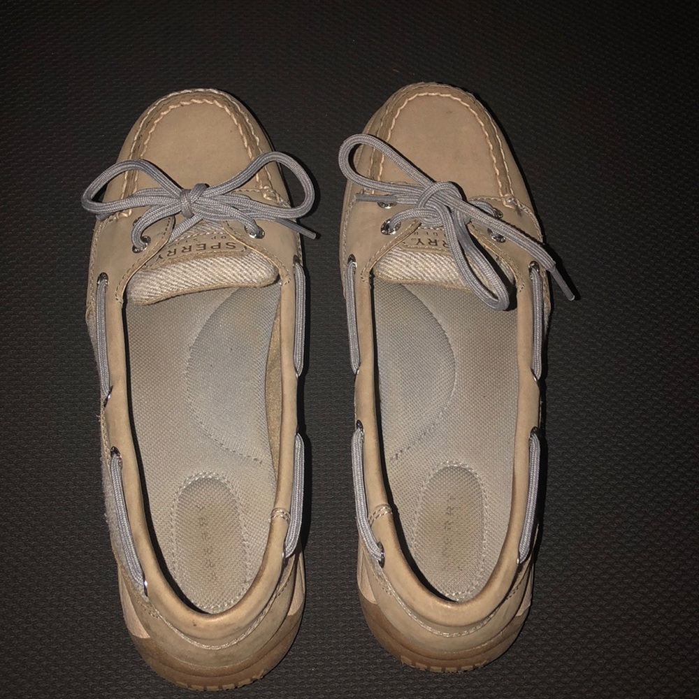 speedy dock shoes